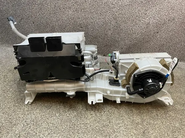 Verwarmingsblazermotor OEM 74156-64J10 Grand Vitara II image 2