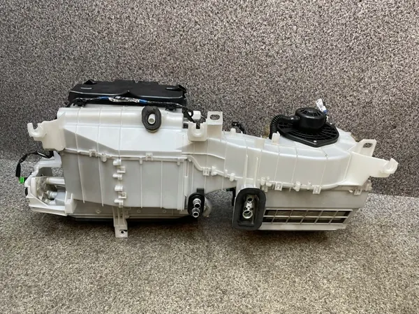 Verwarmingsblazermotor OEM 74156-64J10 Grand Vitara II image 6