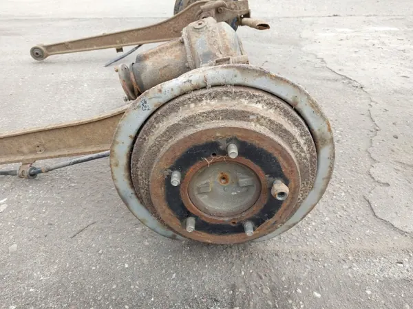 Viga do eixo traseiro OEM para Suzuki Jimny III 1.3 16V Auto image 5