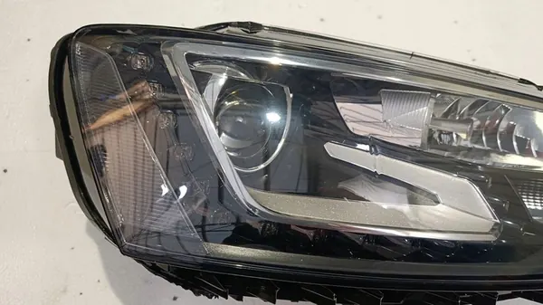 VW JETTA Farol Dianteiro Esquerdo Xenon LED 5G1941077 image 4