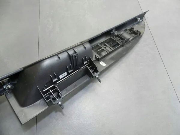 Maçaneta Porta Dianteira Esquerda Volkswagen Phaeton OEM 3D7867419D image 7