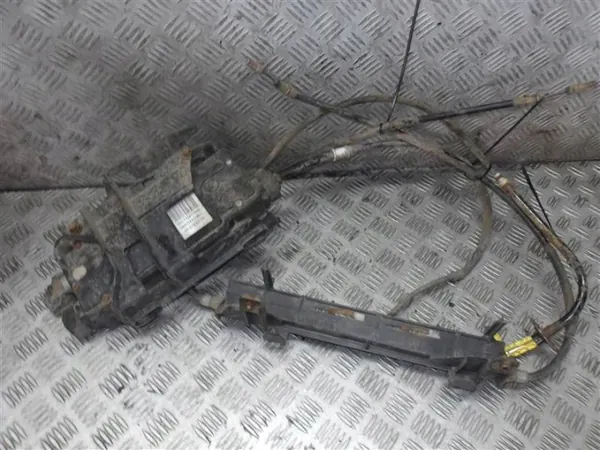 Frein à main électrique Renault OE 360105231R image 2