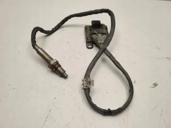 Mercedes NOX-sensor OEM A0009057803 - Gebruikt image 2