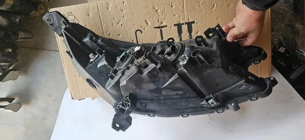 Vasen ajovalo Honda CR-V IV 2013-2014 OEM image 4