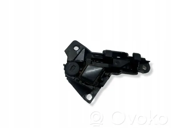 BMW 5 F10 F11 2015 Middenconsole armleuning slot OEM 1600320 image 3