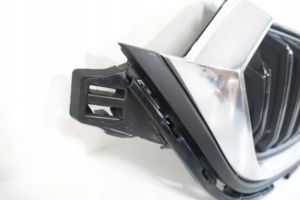 Skoda OE Frontstoßstangengrill-Abdeckung OEM 5E3807724 image 3