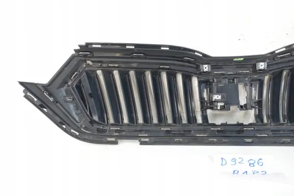 Skoda OE Frontstoßstangengrill-Abdeckung OEM 5E3807724 image 6