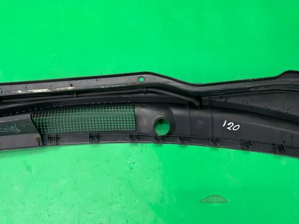 OEM 86151-1J000 Sabot de pare-brise supérieur Hyundai i20 image 9