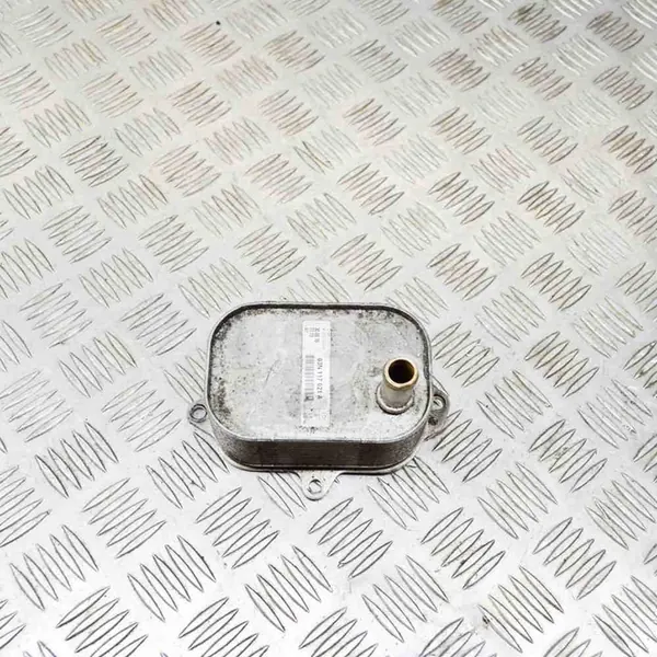 Ölkühler VW Golf VII 1.6L 03N117021A image 3