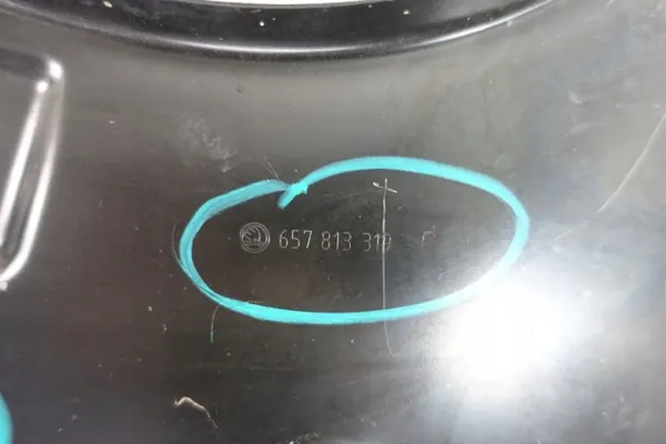 OEM 657813319 Cache de garde-boue arrière gauche Skoda Scala image 6