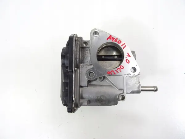 Toyota gasklep OEM 22030-0Q030 voor Aygo II 1.0 image 8