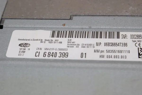 BMW OEM 6840399 Radio Navigationsenhet - Begagnad image 4