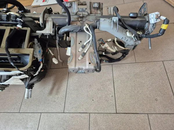 Hyundai i30 III dashboardconsolebeugel OEM ODO7376 image 3
