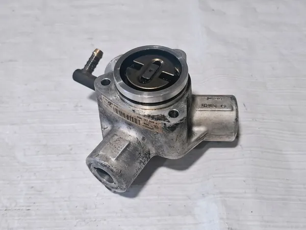 Hochdruckkraftstoffpumpe VW Golf IV Bora 1.6 FSI BAD image 3