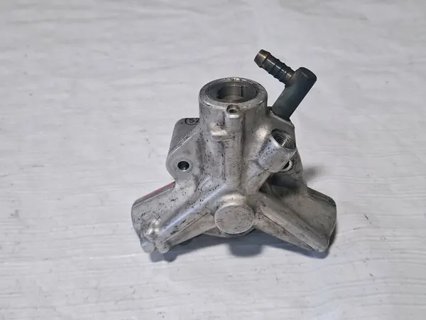 Hochdruckkraftstoffpumpe VW Golf IV Bora 1.6 FSI BAD image 4