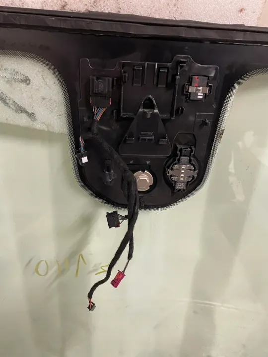 Pare-brise avant Maserati OE MTR6761 - Occasion image 3