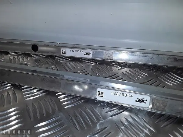 Barras de teto Opel Zafira C 2015 13279344 image 3