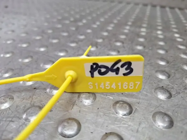 Supporto paraurti anteriore destro Toyota Yaris IV 52535-K0010 image 7