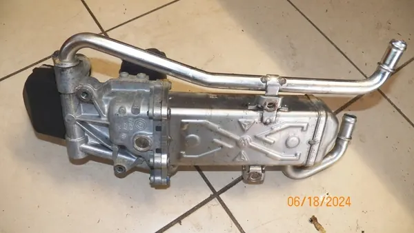 EGR-venttiili VW Polo 6R 1.6 TDI image 2