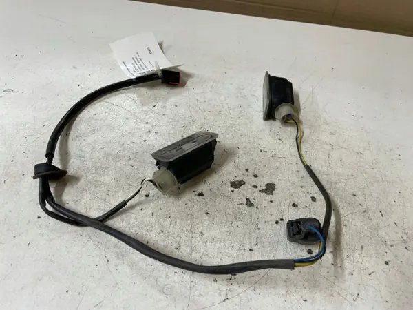 Kennzeichenleuchte Jaguar XF OEM 6M2A13550AC image 2