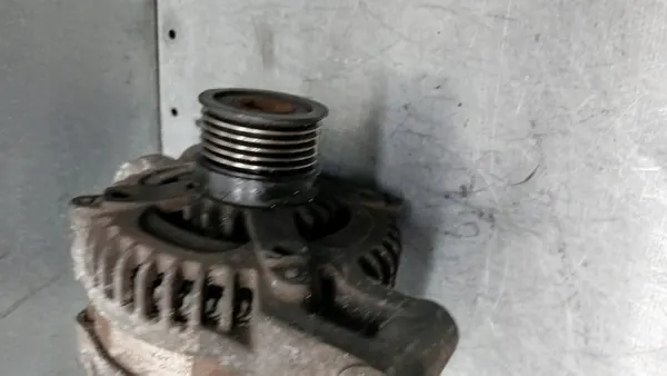 Vaihtovirtageneraattori Ford C-Max I 2.0B 2003-2007 OEM 30795494 image 4