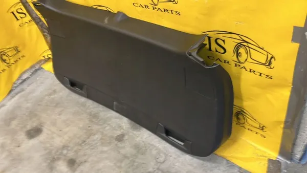 OEM 67750-42060 Tavaratilan peite Toyota RAV4 V:lle image 3