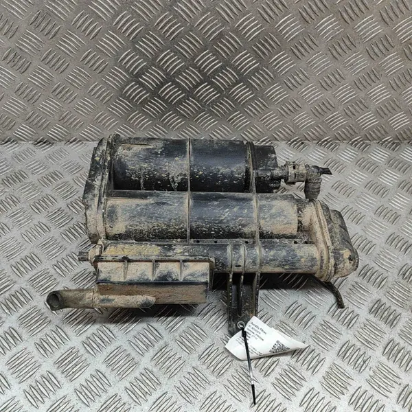 Filtro de partículas Honda OE usado OEM 17300TNYG01 image 2