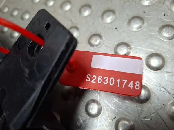 Yläoikea Kulma OEM S26301748 Renault Trafic image 6