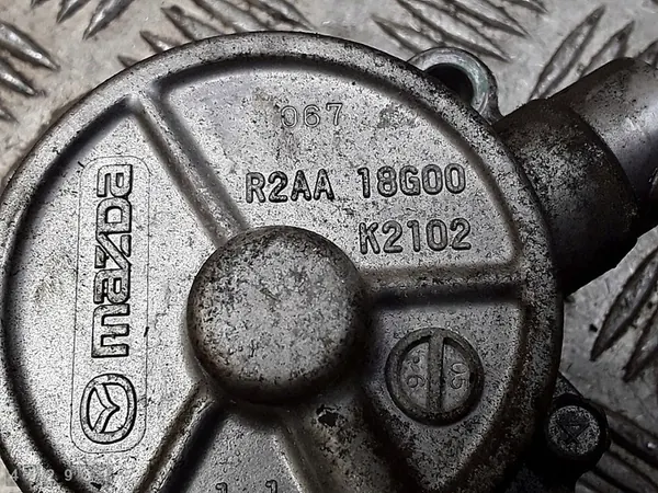 Pompe à vide de frein Mazda 6 2010 r2aa18g00 image 5
