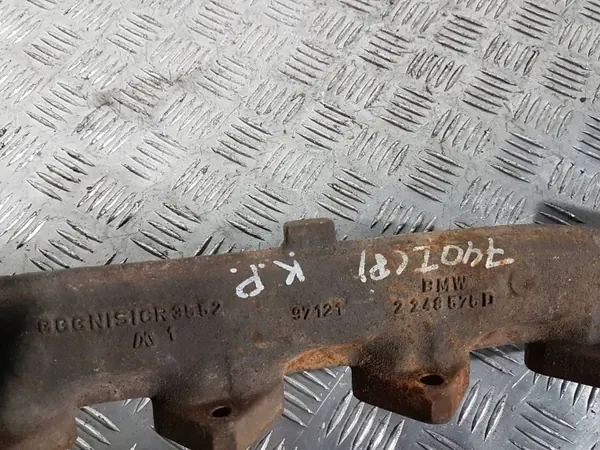 Avgasgrenrör BMW 7 E38 OEM 2248575 image 4