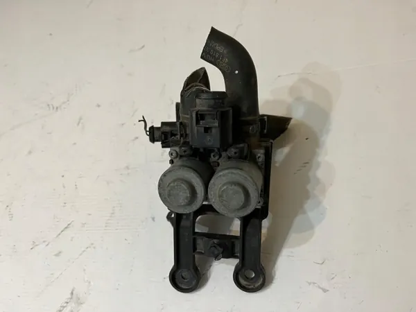 Válvula de água aquecimento Audi A6 C6 OEM 4F1959617B image 3