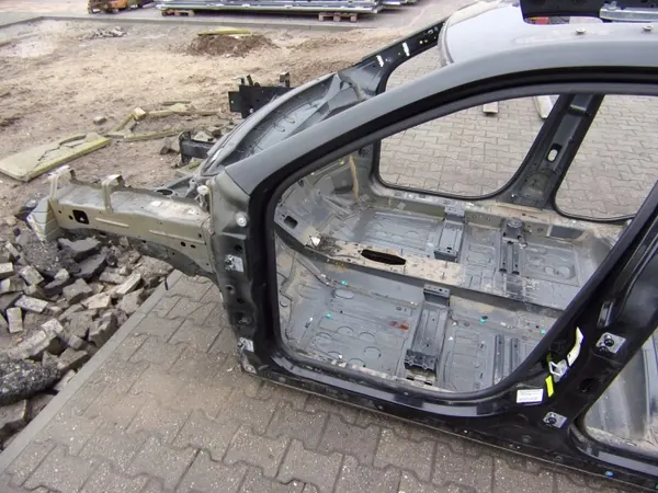 Jeep Cherokee KL linke vordere Kotflügel OEM ACM10099 image 2