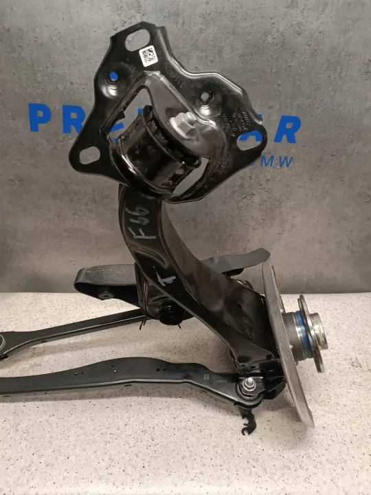 Mini Hinterachsträger rechts OEM 6891924 - Gebraucht image 4