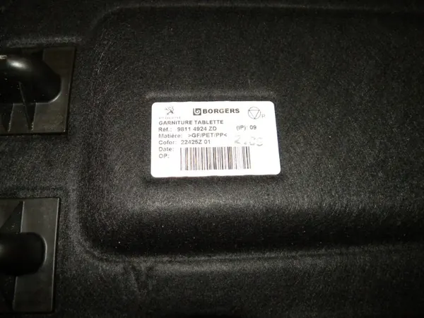 Estante de maletero negro OEM 98114924ZD Peugeot 3008 II image 10