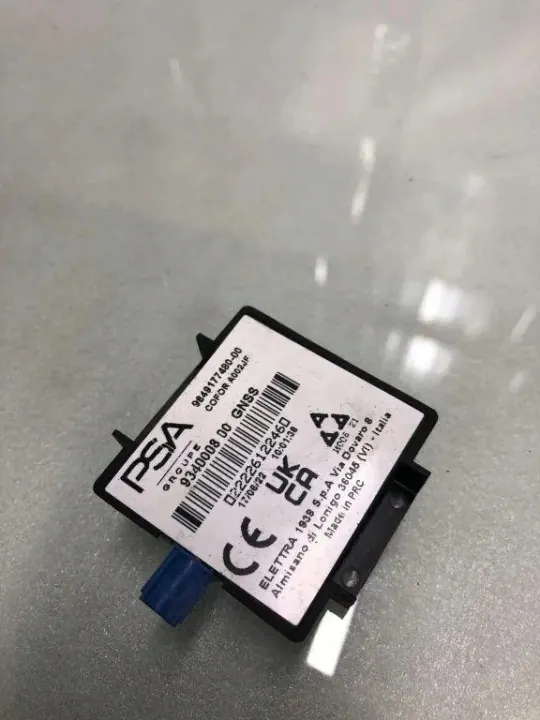 Antennförstärkare OEM 9849177480 för Citroën C4 II image 2