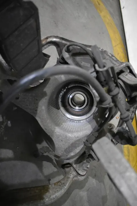 OEM 971505312E achtervering rechts Porsche Panamera image 6