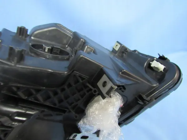 Farol esquerdo BMW F10 F11 LCI Bi-Xenon image 10