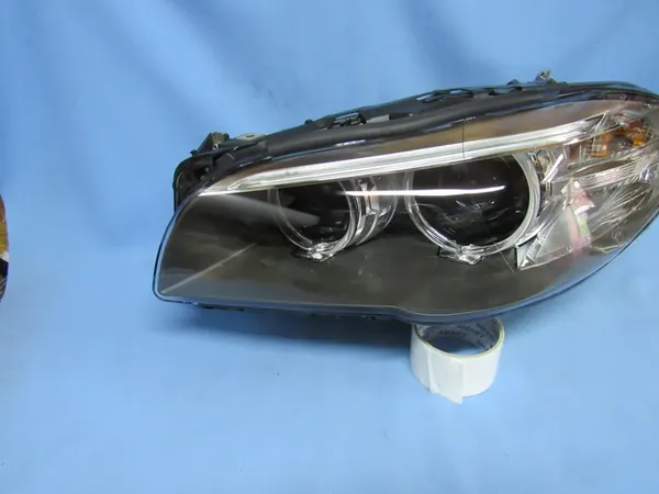 Farol esquerdo BMW F10 F11 LCI Bi-Xenon image 2