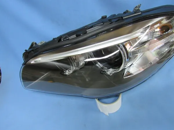 Farol esquerdo BMW F10 F11 LCI Bi-Xenon image 4