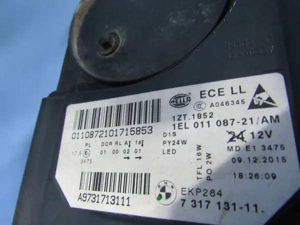 Farol esquerdo BMW F10 F11 LCI Bi-Xenon image 7