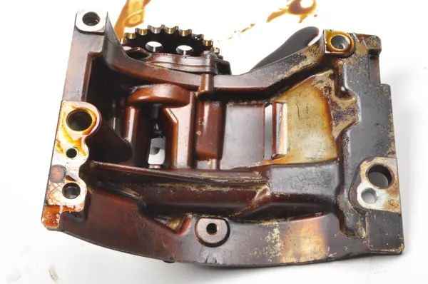 Bomba de aceite BMW 3 E46 2.5 OEM 7501569 - Usado image 4