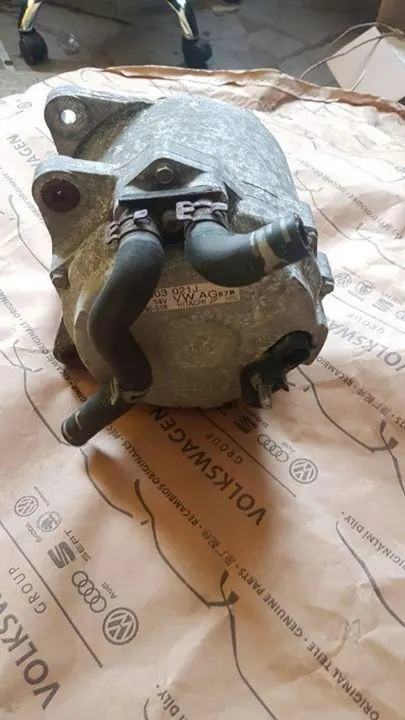 Audi A6 S6 C6 2007 Alternator OEM 079903021J499 image 2