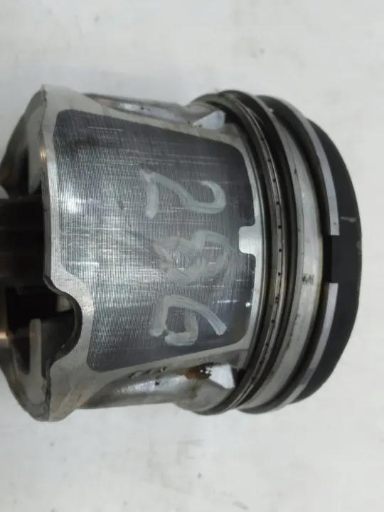 Zuiger Drijfstang 2.0 DCI OEM 5907911286149 image 4