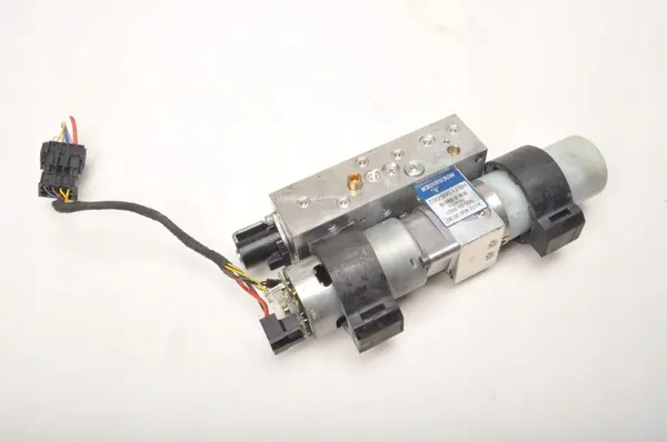 Pompe d'actionneur toit Mercedes OEM A1728000030 image 5