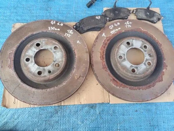 Audi Q7 4M Hinterachse Bremscheiben & Beläge OEM 310126170103 image 3