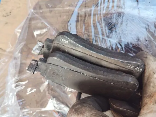 Audi Q7 4M Hinterachse Bremscheiben & Beläge OEM 310126170103 image 8