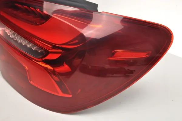 Mercedes W176 Luz Trasera Derecha A1769065400 image 2