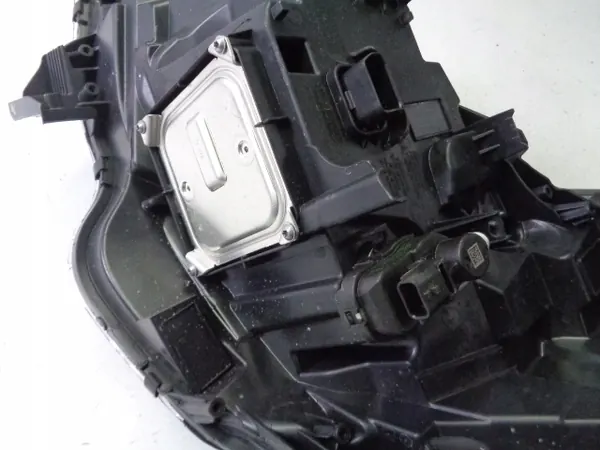 Oikea etuvalo Renault Clio V 2022 LED Pure Vision image 6