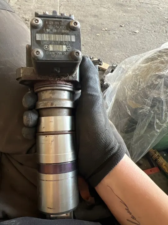 Pompe PLD Mercedes-Benz OEM A0280745902 - Occasion image 2