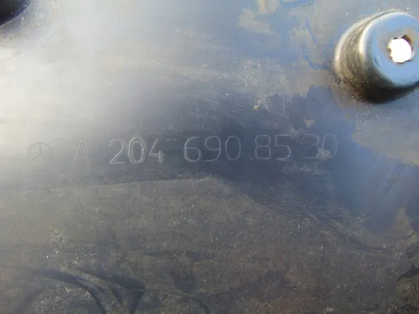 Mercedes-Benz OE A2046908530 image 2